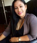 Dating Woman Thailand to  : Nuwiang  , 48 years
